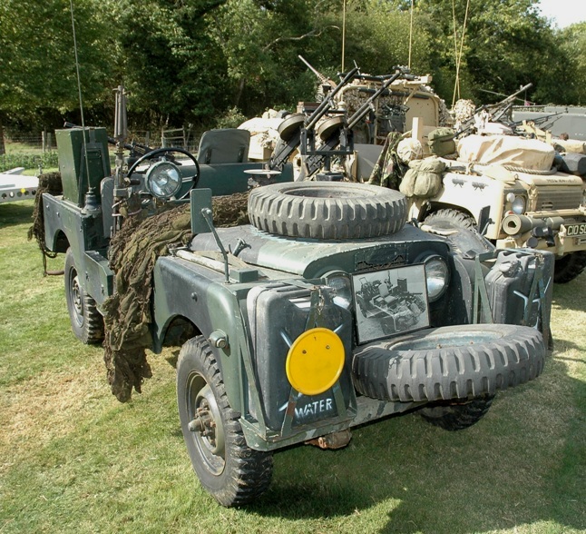 Land Rover Series 1 SWB SAS Patrol Vehicle Photos